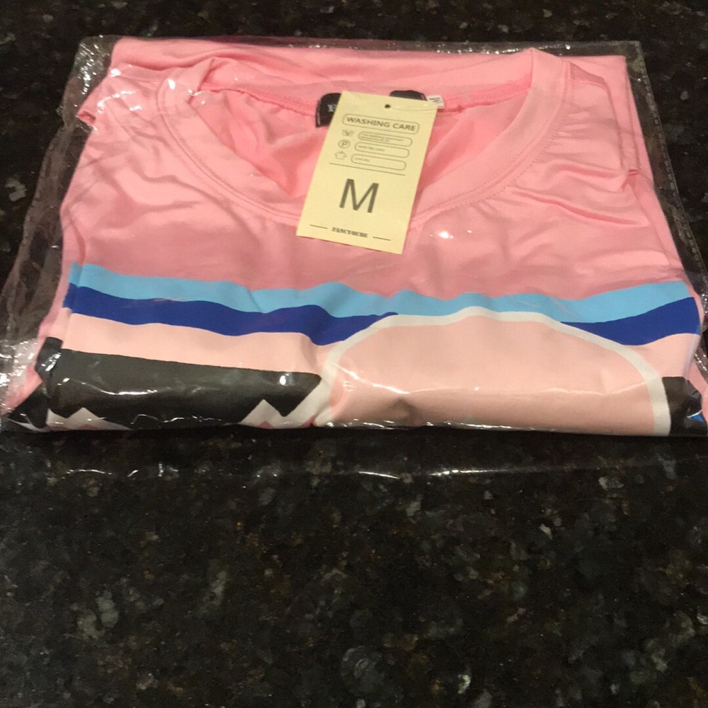 The Perfect T-shirt! - Picture 5 of 5